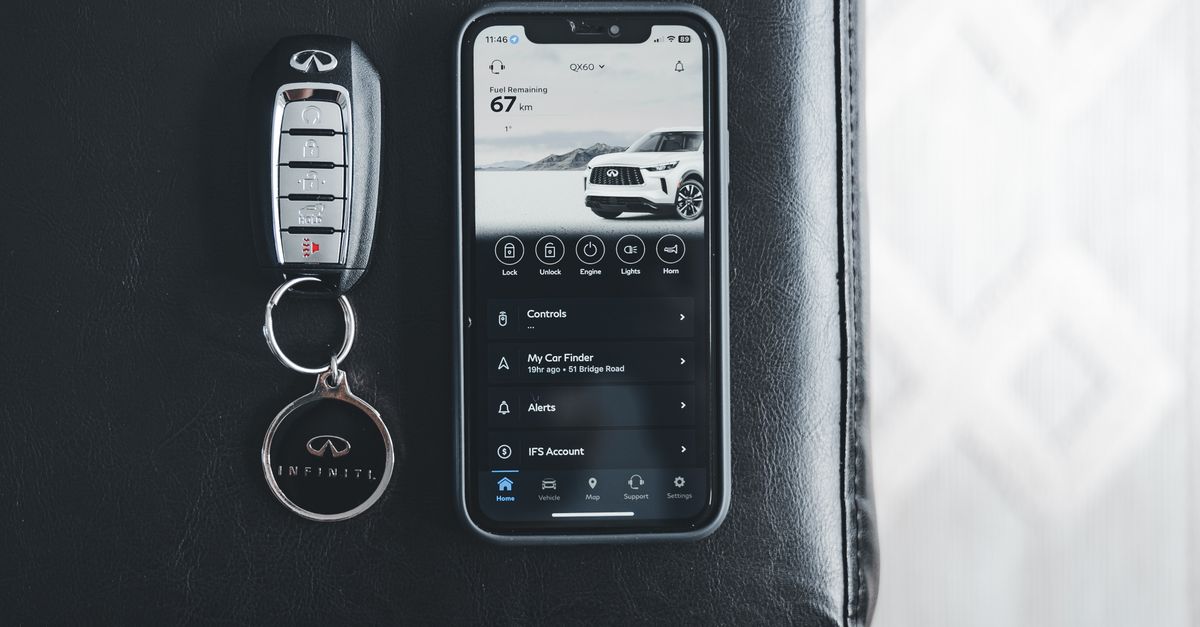Nissan car key fob — Corona Del Mar Locksmith