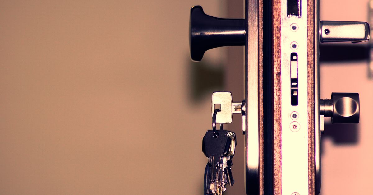 What Does a Locksmith Actually Charge in Corona Del Mar? — Corona Del Mar Locksmith