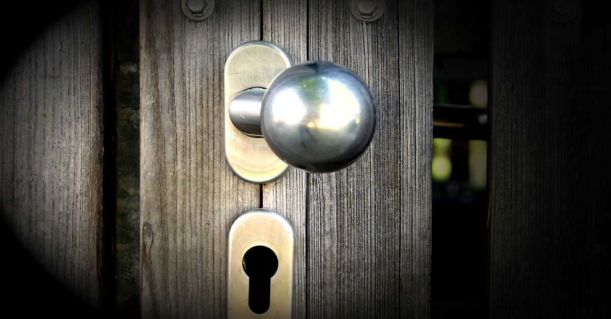 Home Lockout Service — Corona Del Mar Locksmith