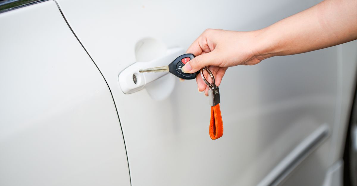 locksmith service technician — Corona Del Mar Locksmith